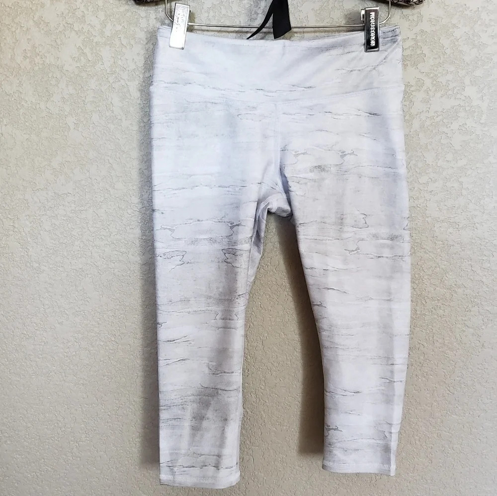 Alo marble style leggings
